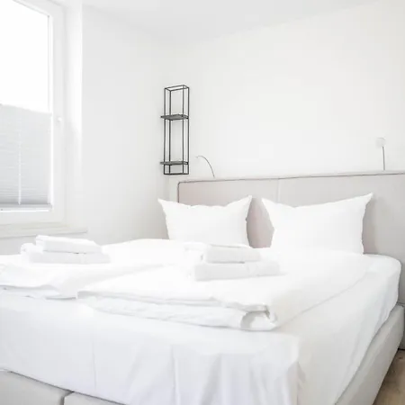 Johouse 13 Apartment *
