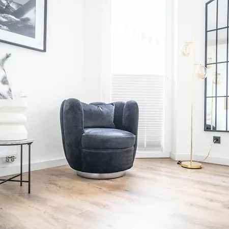 Apartment Johouse 13 *